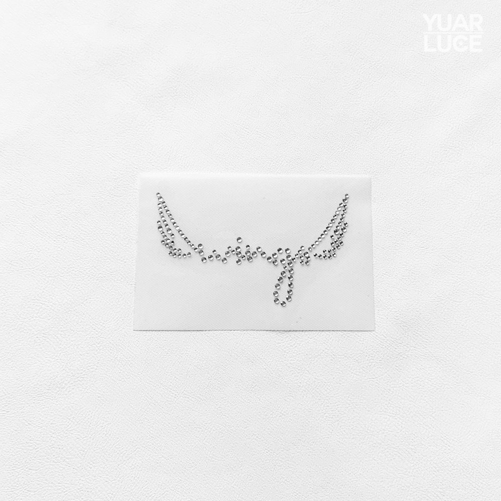 유아루체 wings 날개 - 리폼 큐빅 로고 의류전사지 핫픽스모티브, 1개 상세 이미지 2
